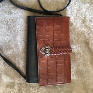 Brighton handbag with strap
